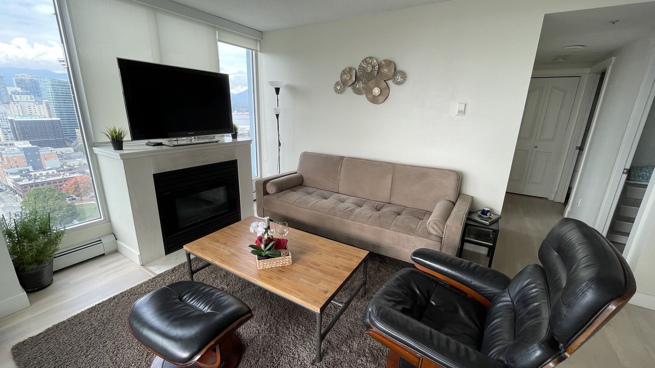 Photo of Livingroom in Crosstown