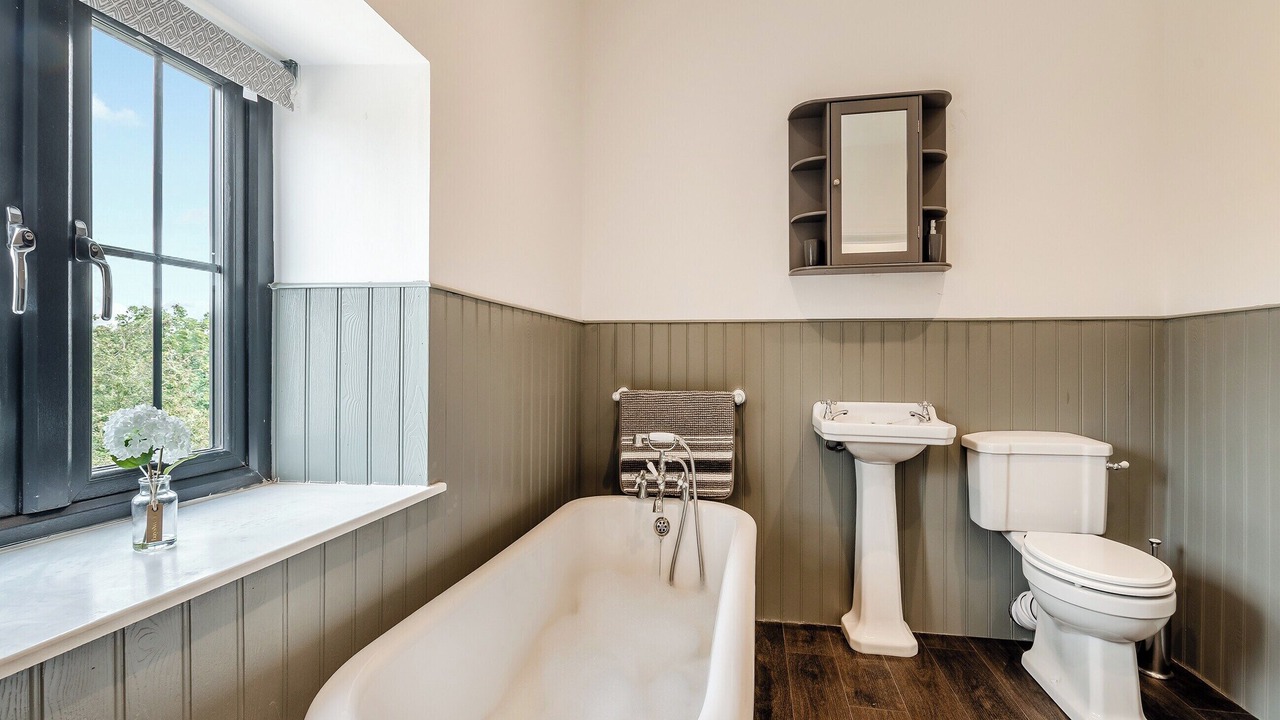 Photo of Bathroom in Castleside