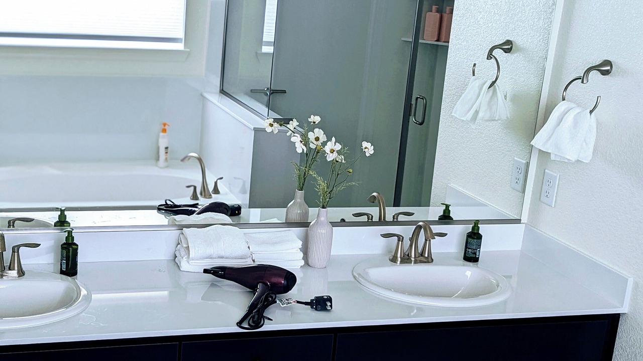 Photo of Bathroom in Sparks