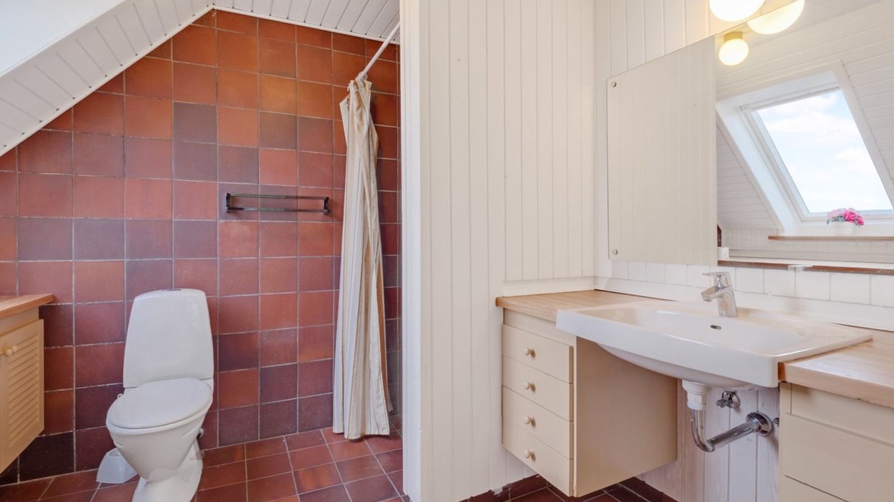 Photo of Bathroom in Nykobing Mors