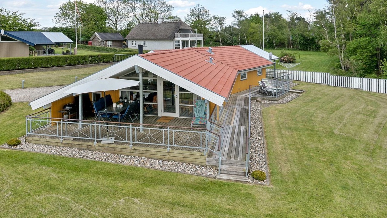 Photo of Others in Millinge