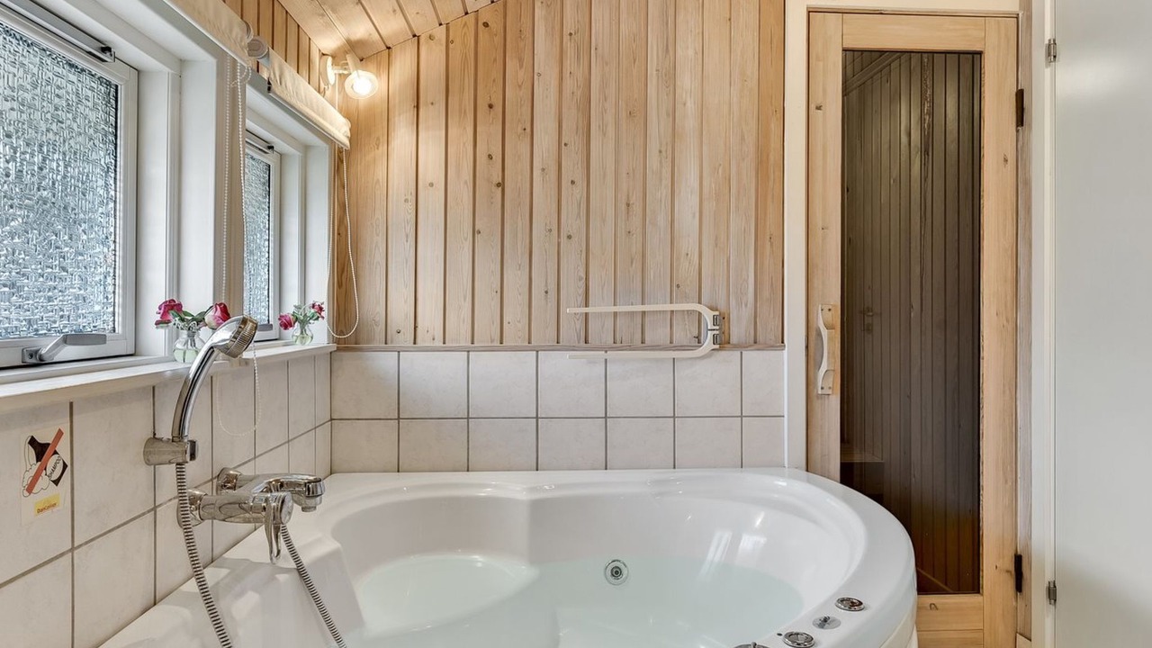 Photo of Bathroom in Millinge
