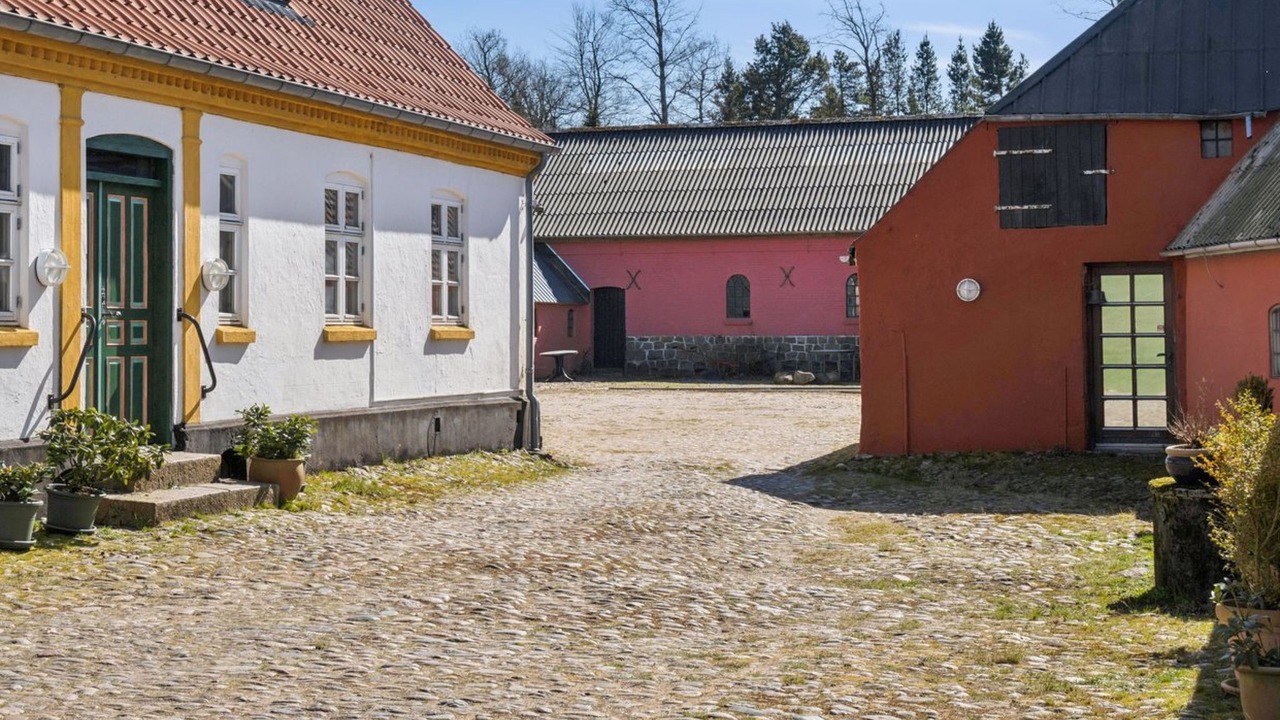 Photo of Others in Randbol