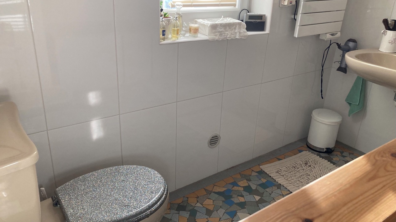 Photo of Bathroom in Lisieux