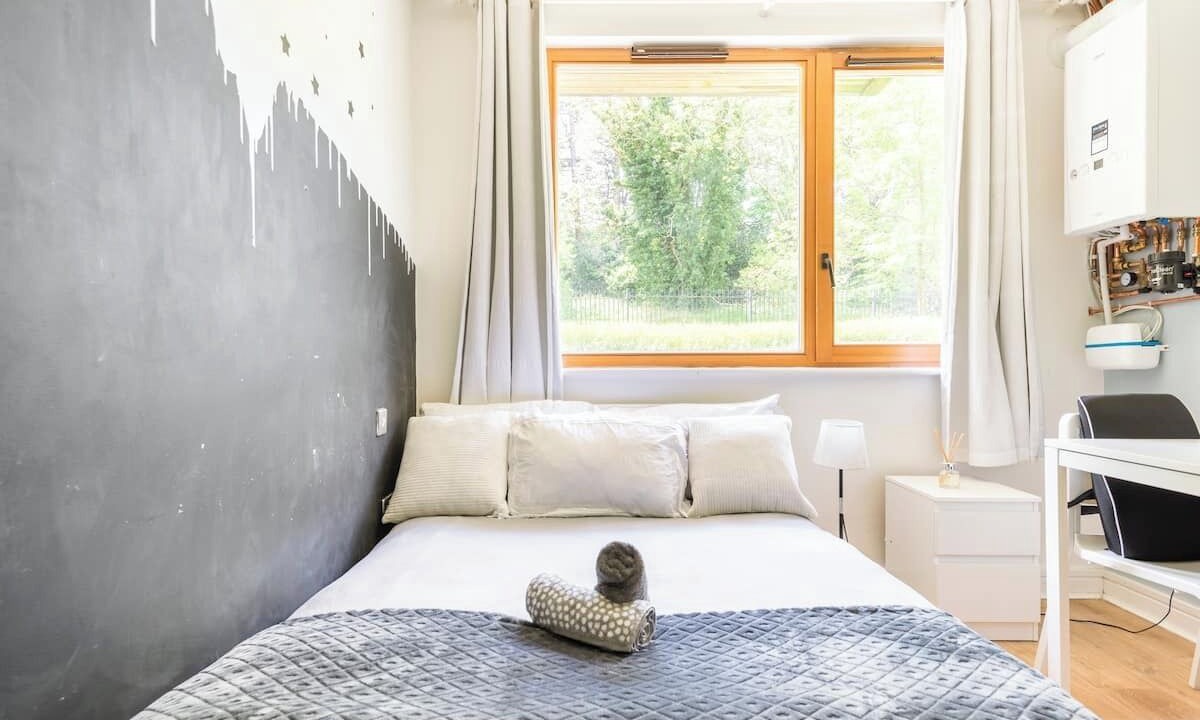 Photo of Bedroom in Stepaside