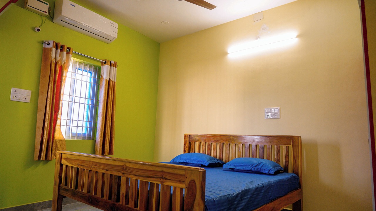 Photo of Bedroom in Tiruvannamalai