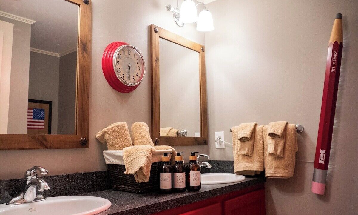 Photo of Bathroom in South Side Flats