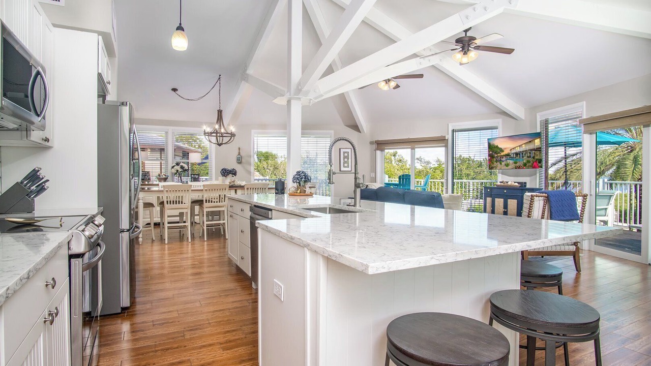 Photo of Kitchen in Little Torch Key