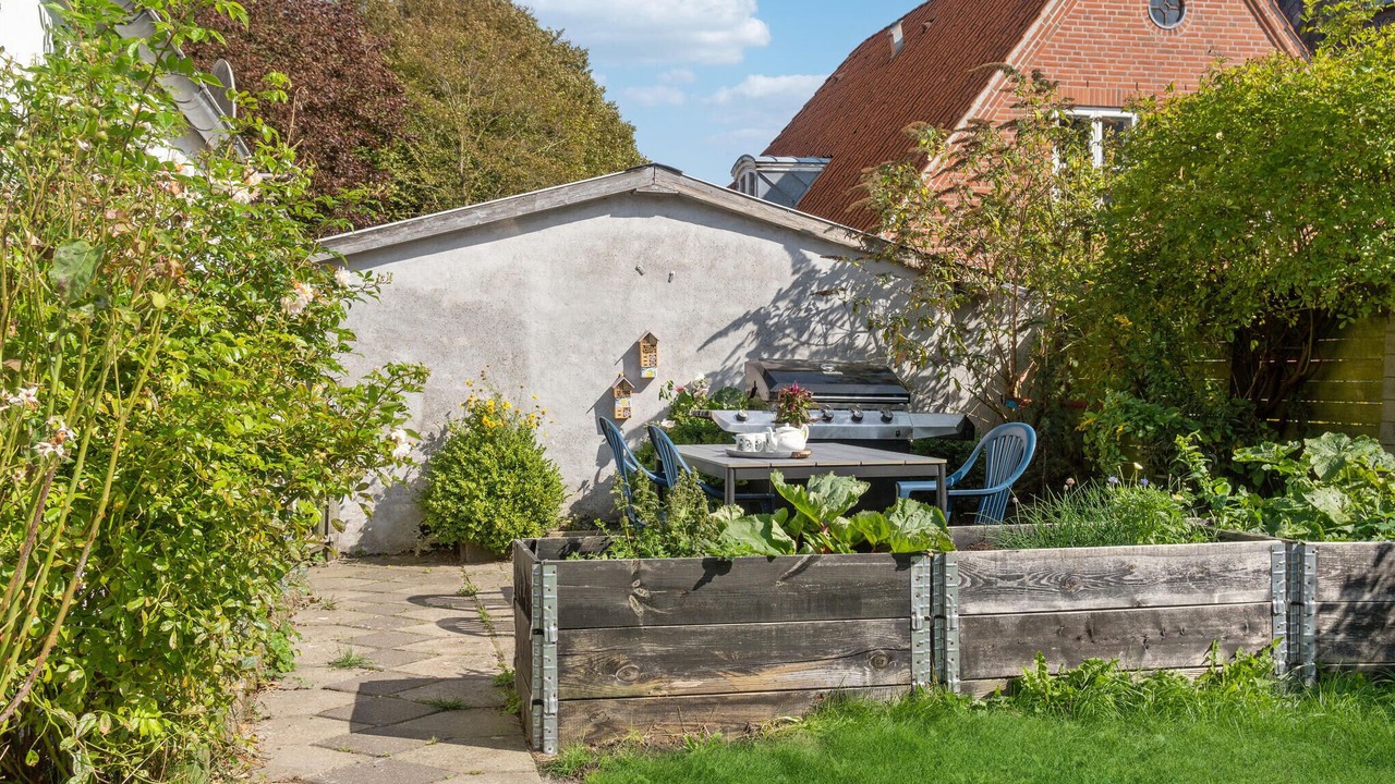 Photo of Others in Hojer