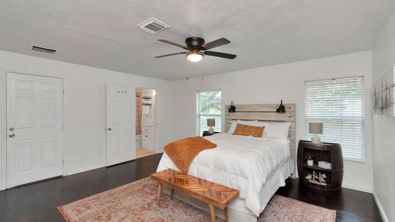 Photo of Bedroom in MacGregor