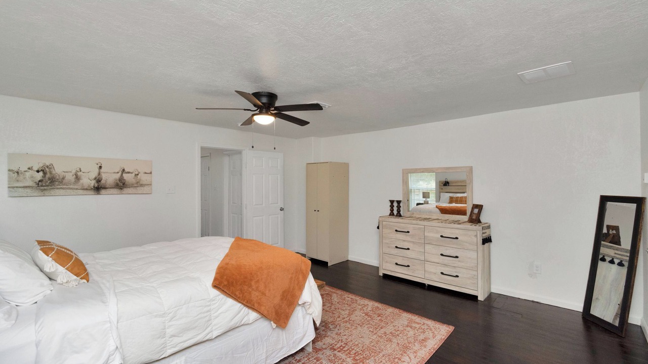 Photo of Bedroom in MacGregor
