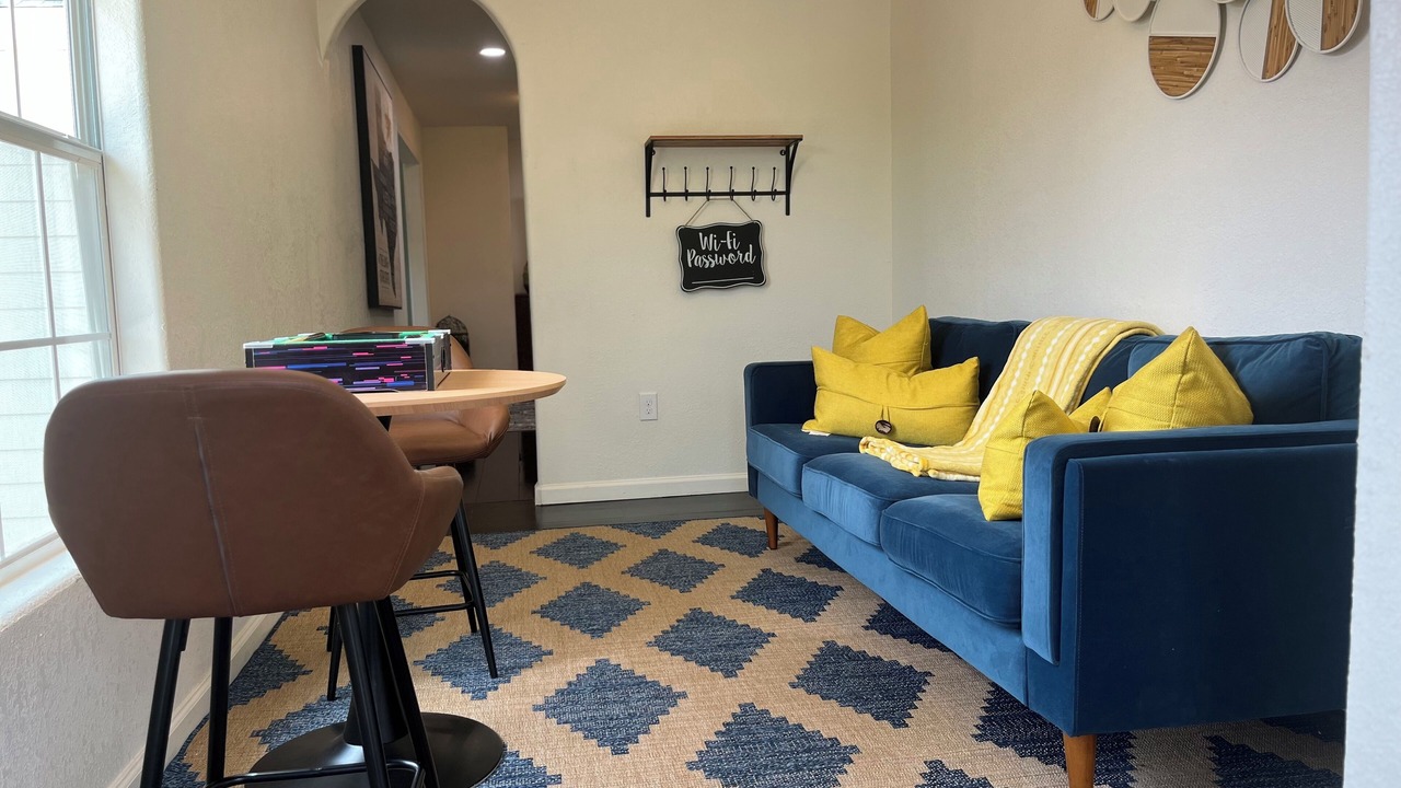 Photo of Livingroom in MacGregor