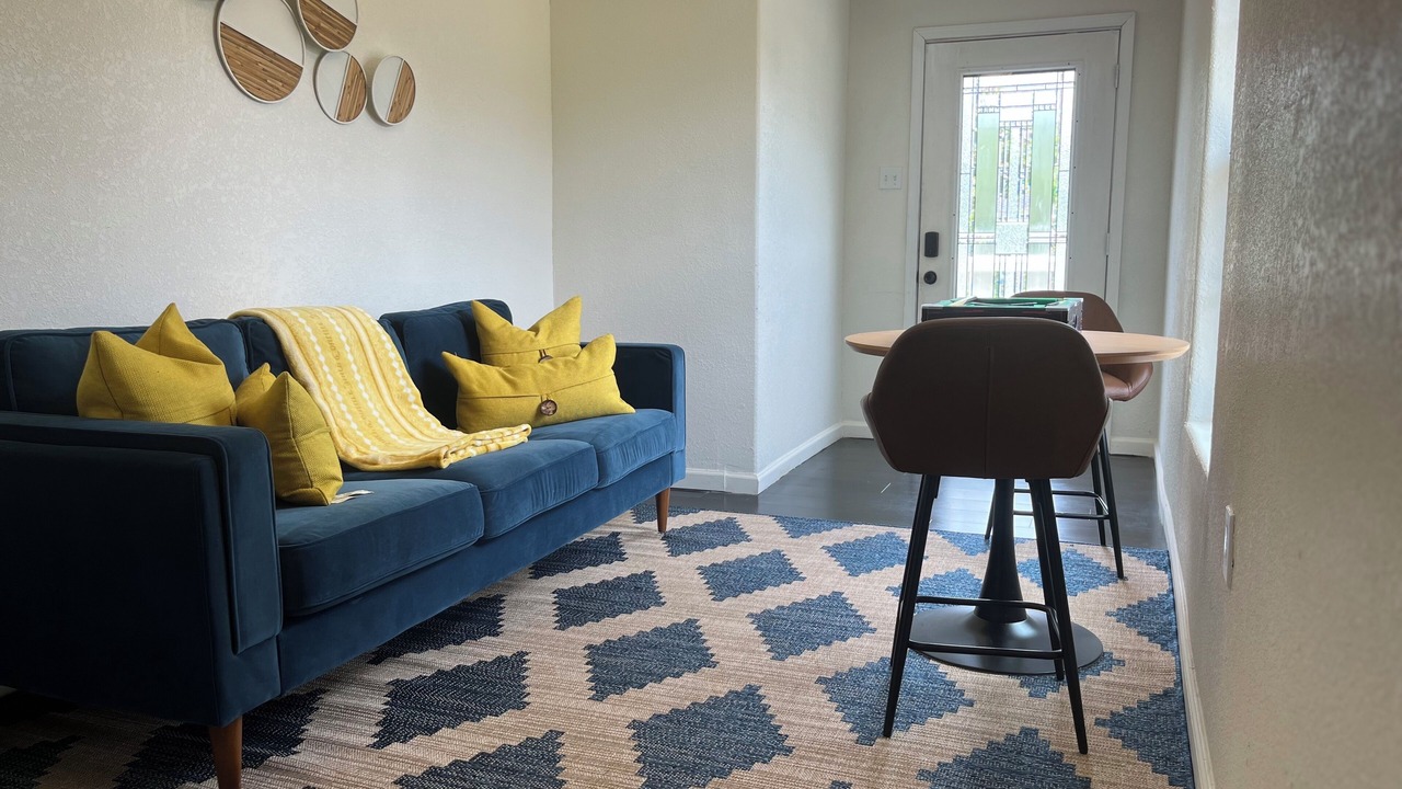 Photo of Livingroom in MacGregor