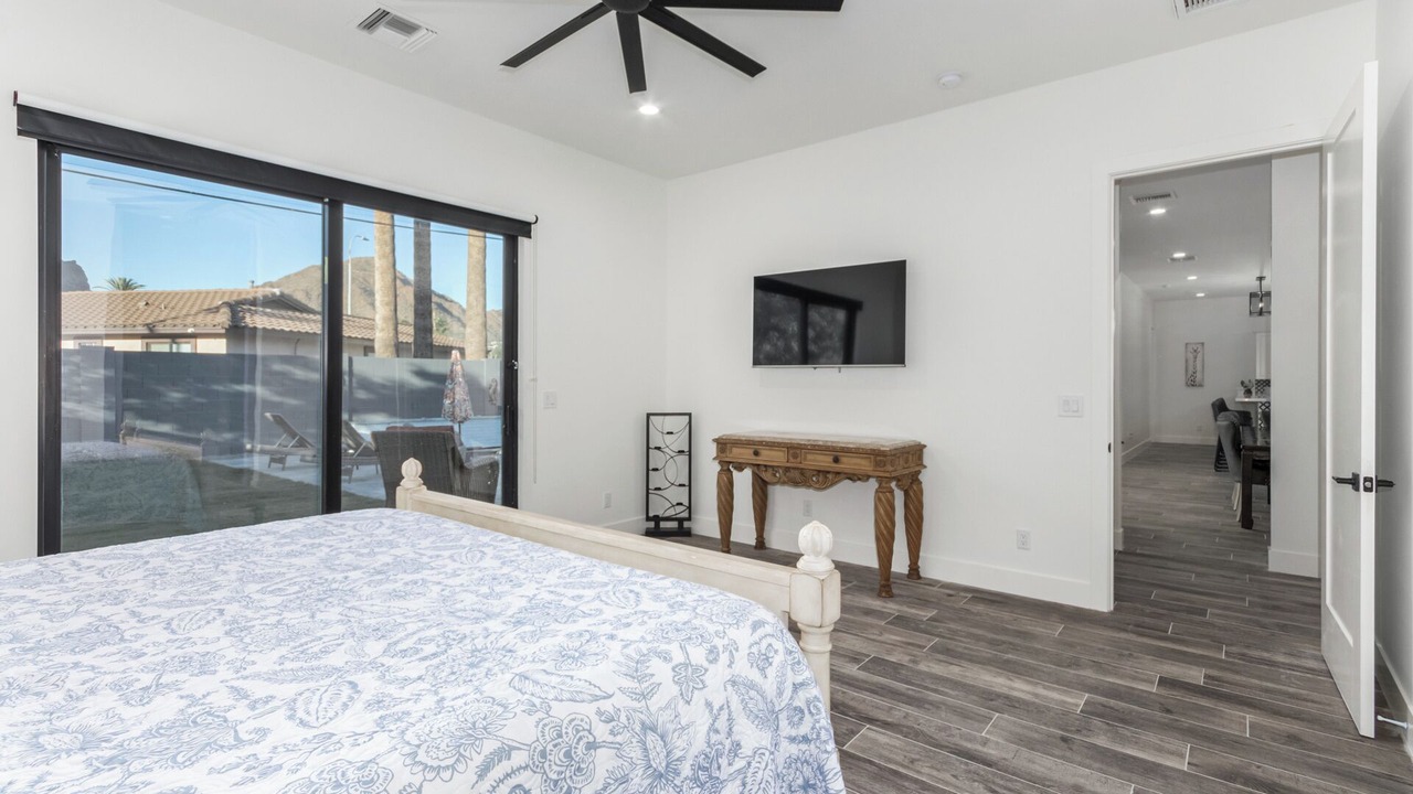 Photo of Bedroom in Camelback East