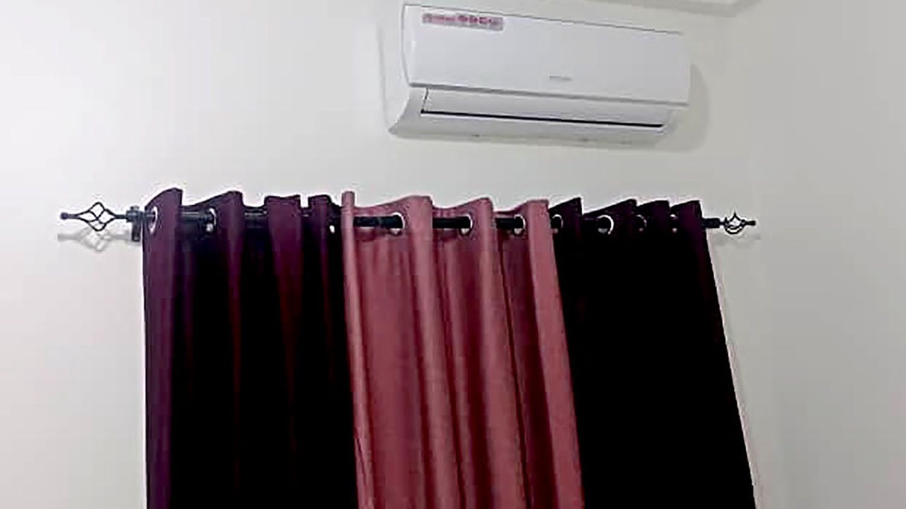 Photo of Others in Yof
