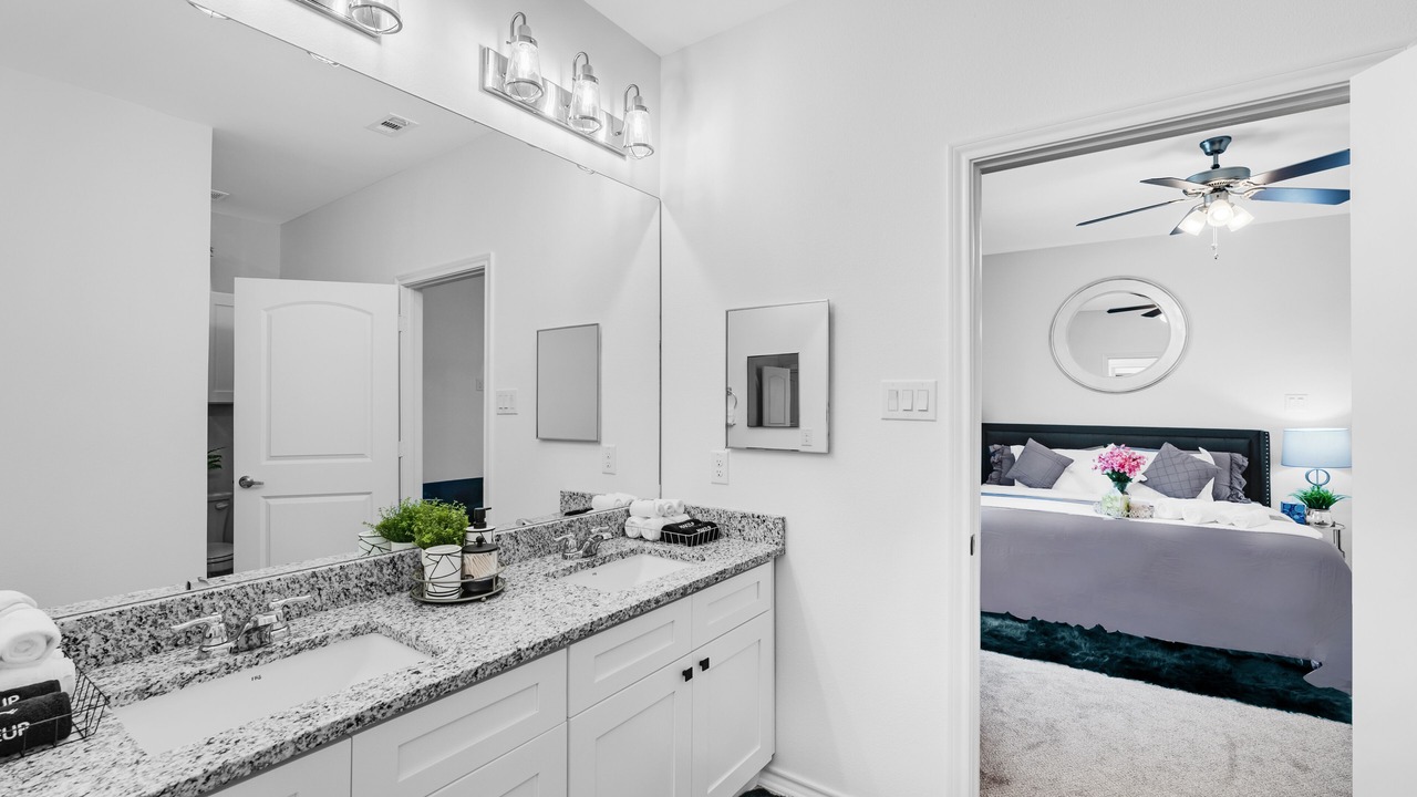 Photo of Bathroom in Grand Prairie