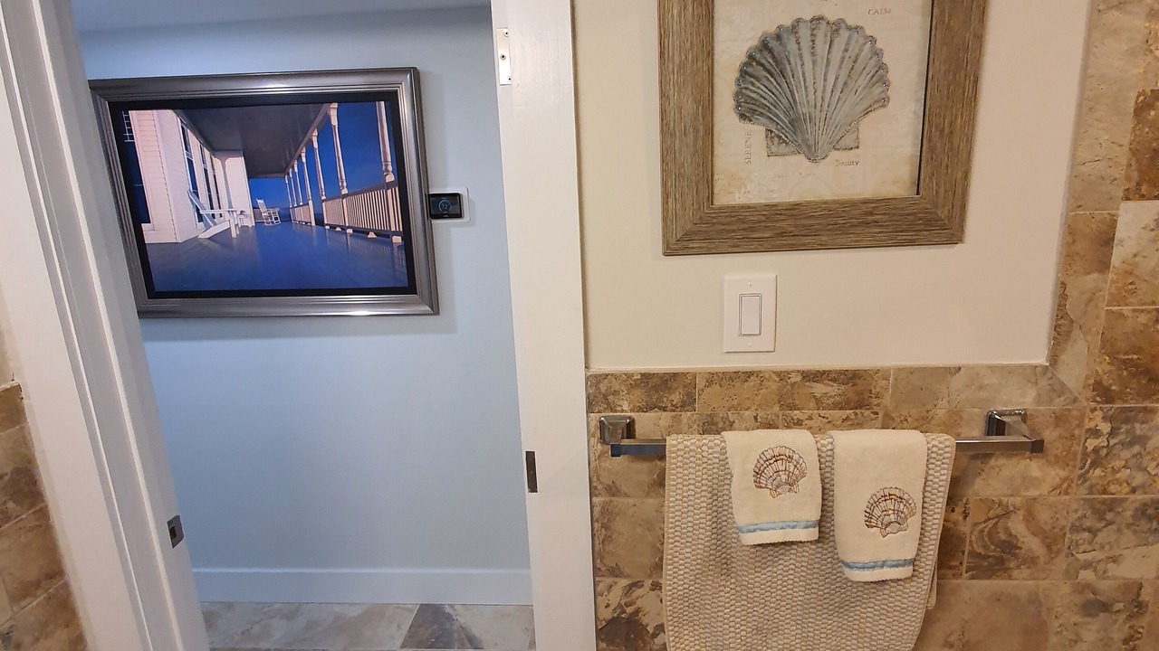 Photo of Bathroom in Marathon