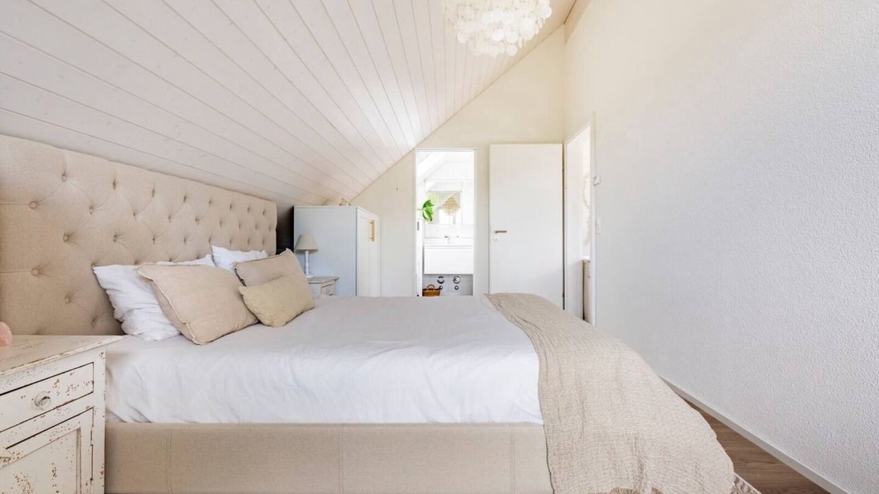 Photo of Bedroom in Horgen District