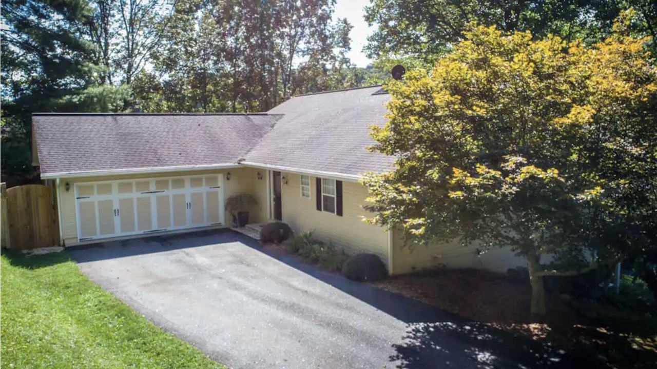 Photo of Outdoor in Hayesville