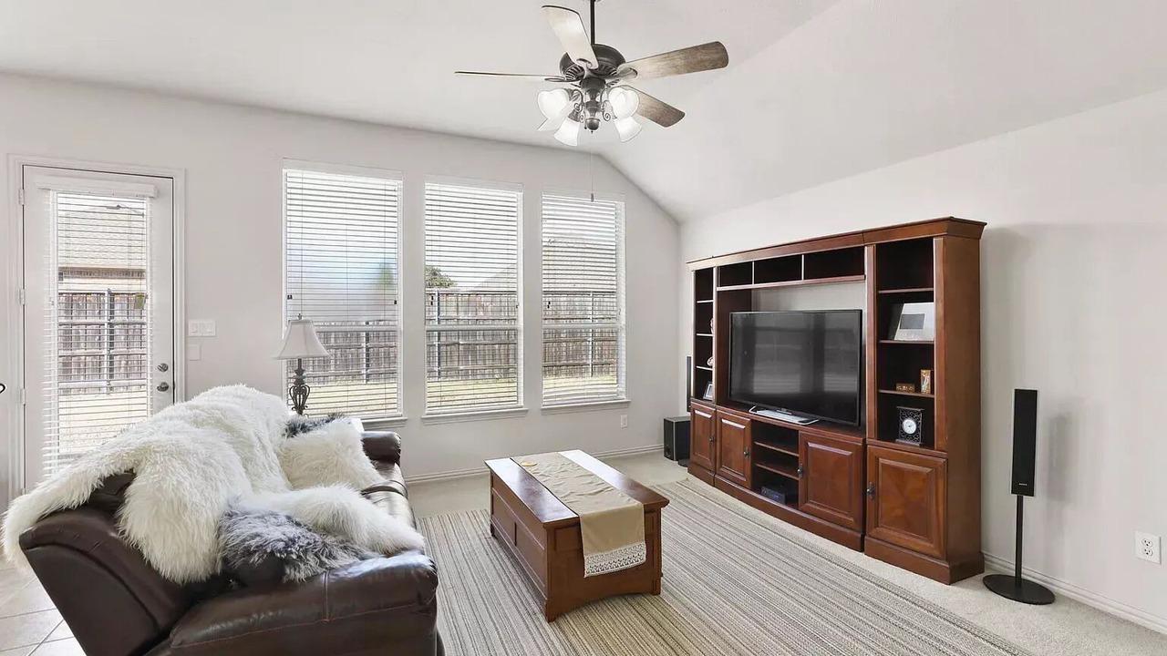 Photo of Livingroom in Little Elm