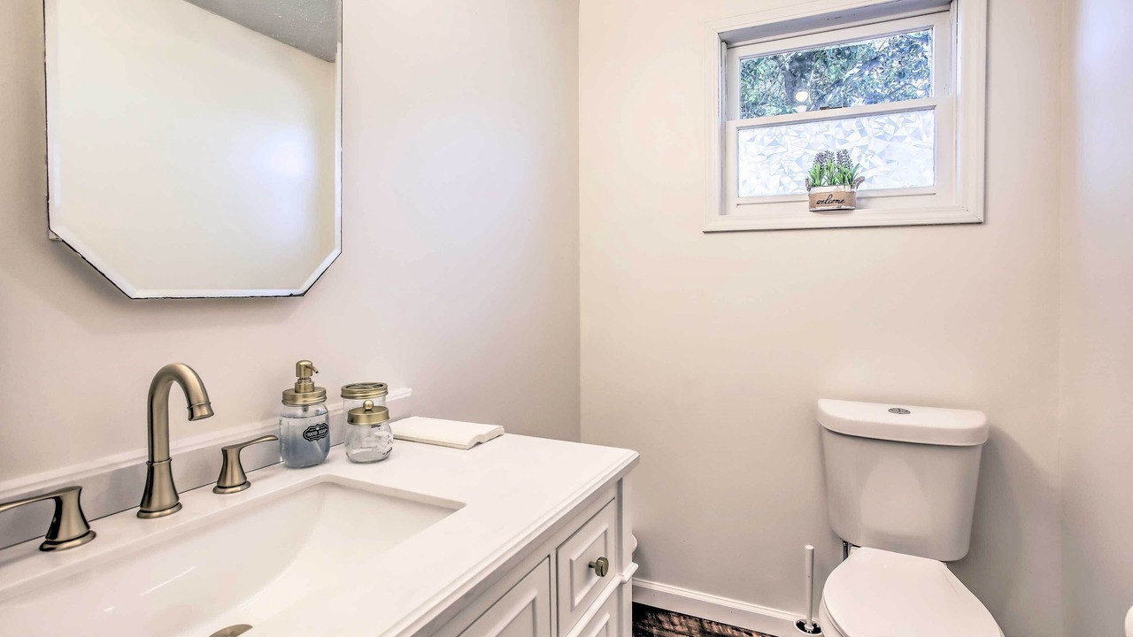 Photo of Bathroom in Sellers