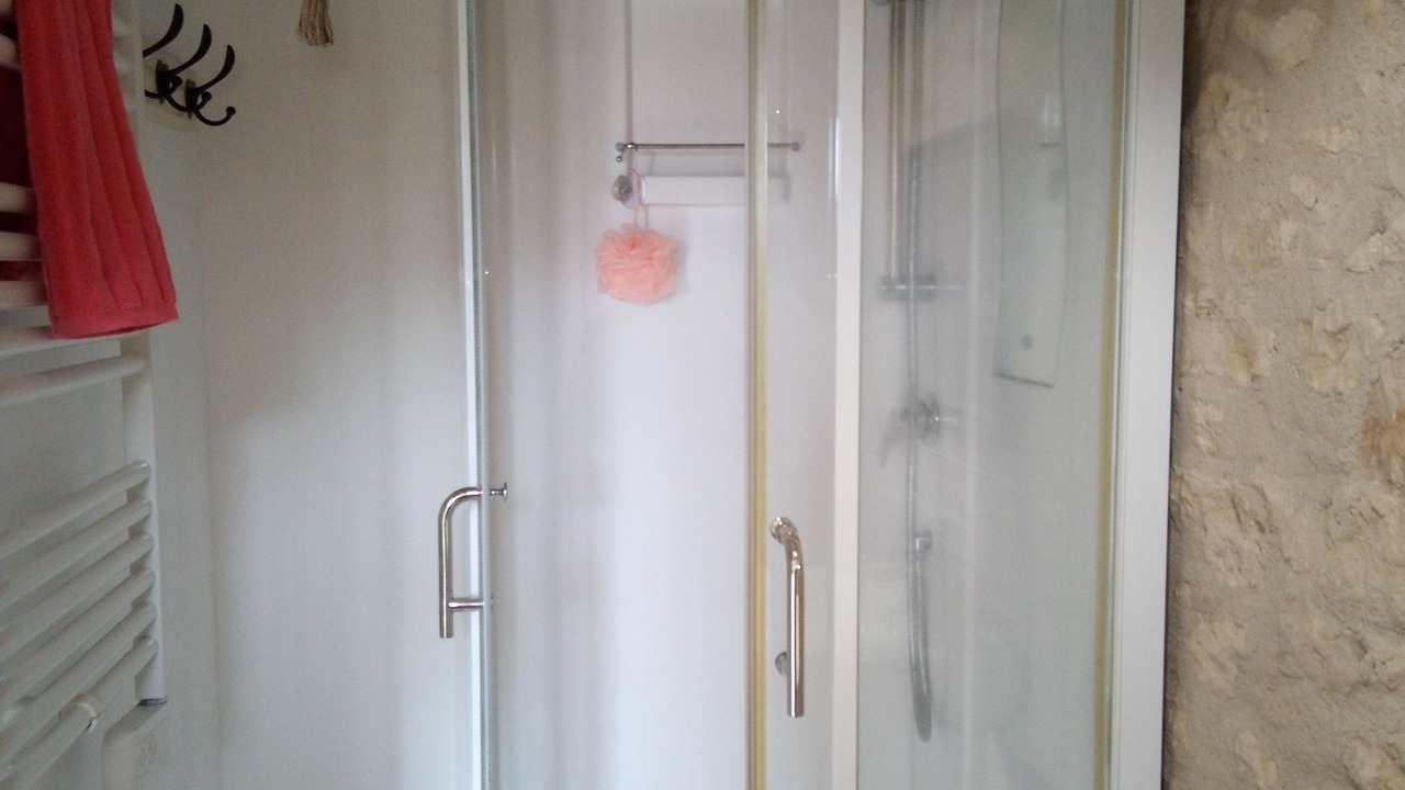 Photo of Bathroom in Hautefort