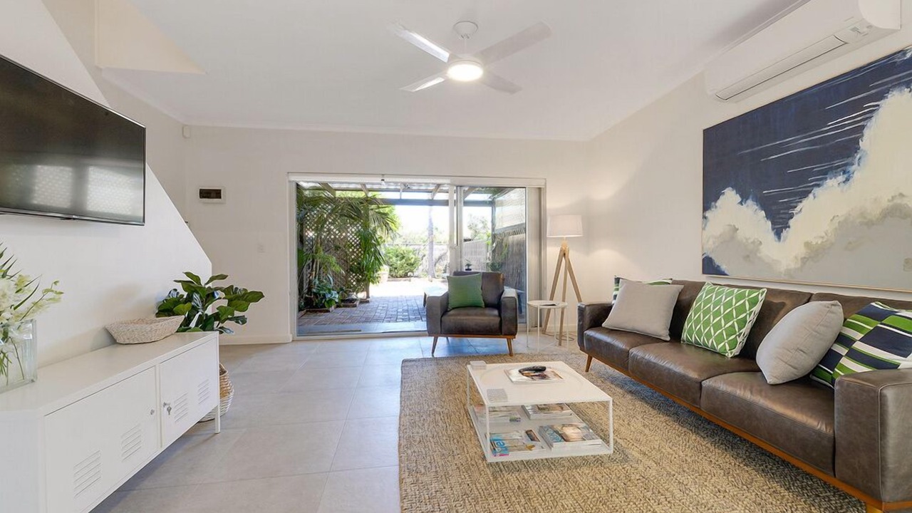 Photo of Outdoor in West Lakes Shore