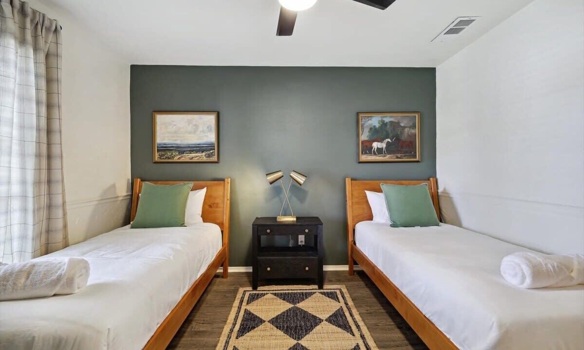 Photo of Bedroom in Allen