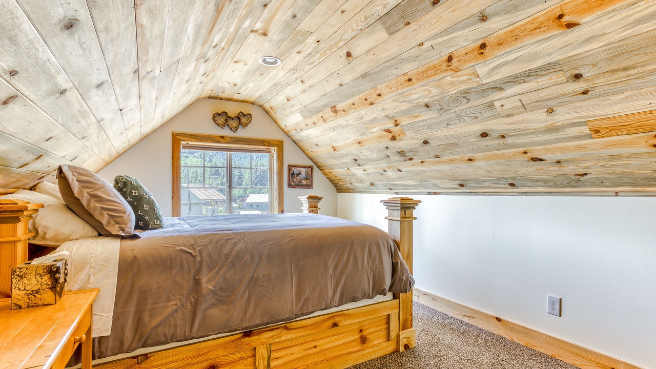 Photo of Bedroom in White Salmon