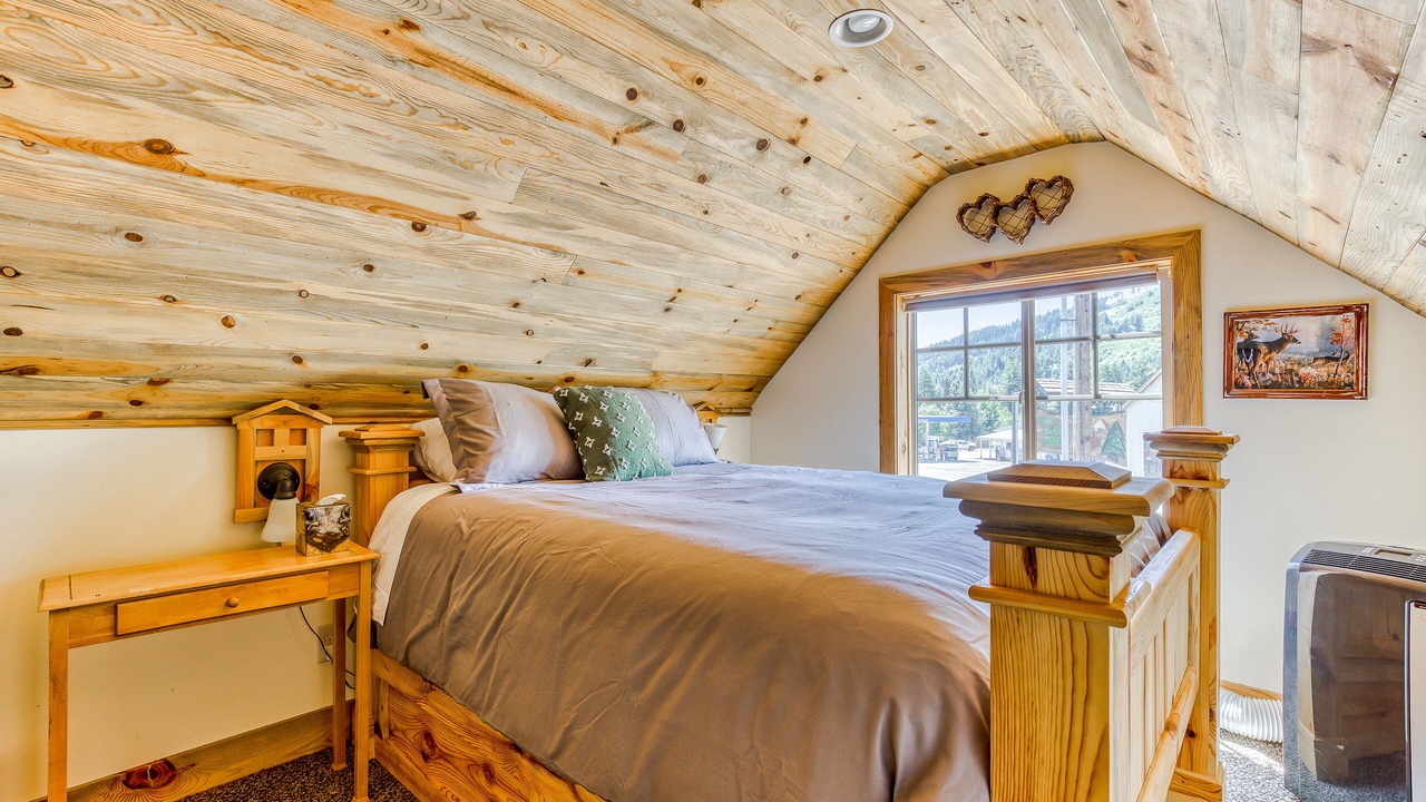 Photo of Bedroom in White Salmon