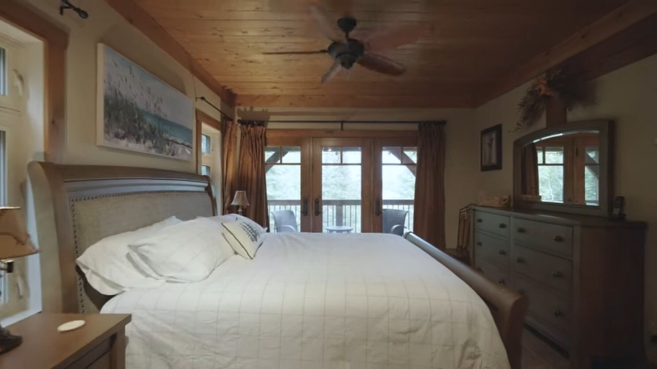 Photo of Bedroom in Northern Ontario