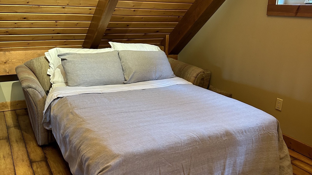 Photo of Bedroom in Northern Ontario
