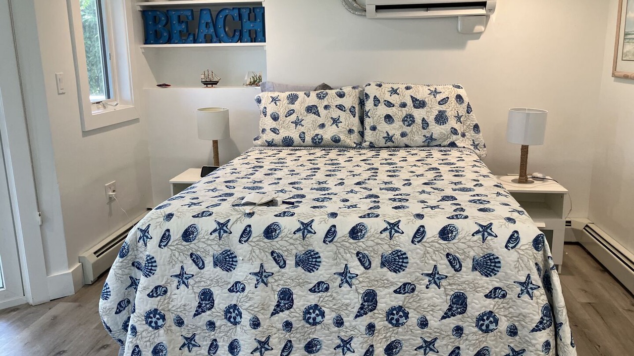 Photo of Bedroom in Bonnet Shores