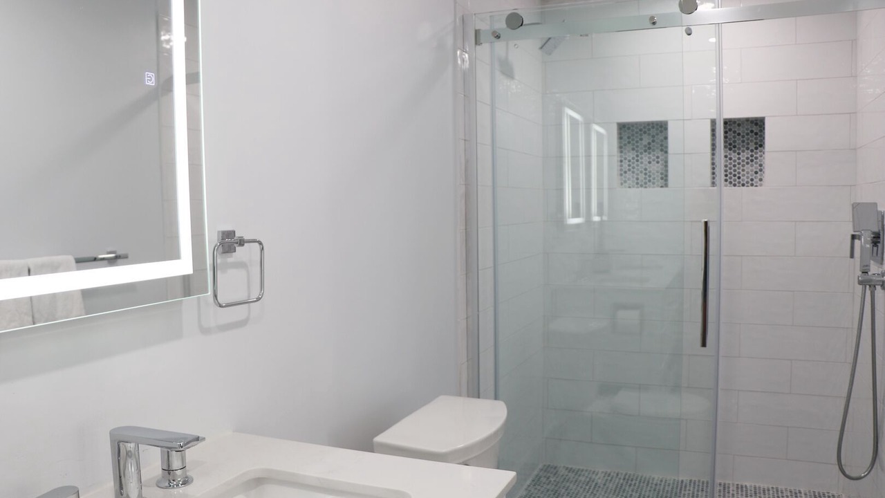 Photo of Bathroom in Bonnet Shores