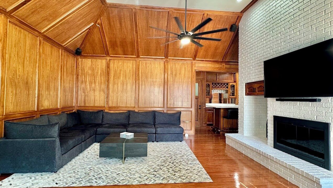 Photo of Bedroom in Cedar Hill