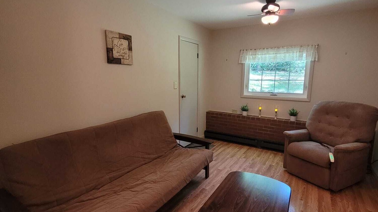 Photo of Livingroom in Park Forest Village