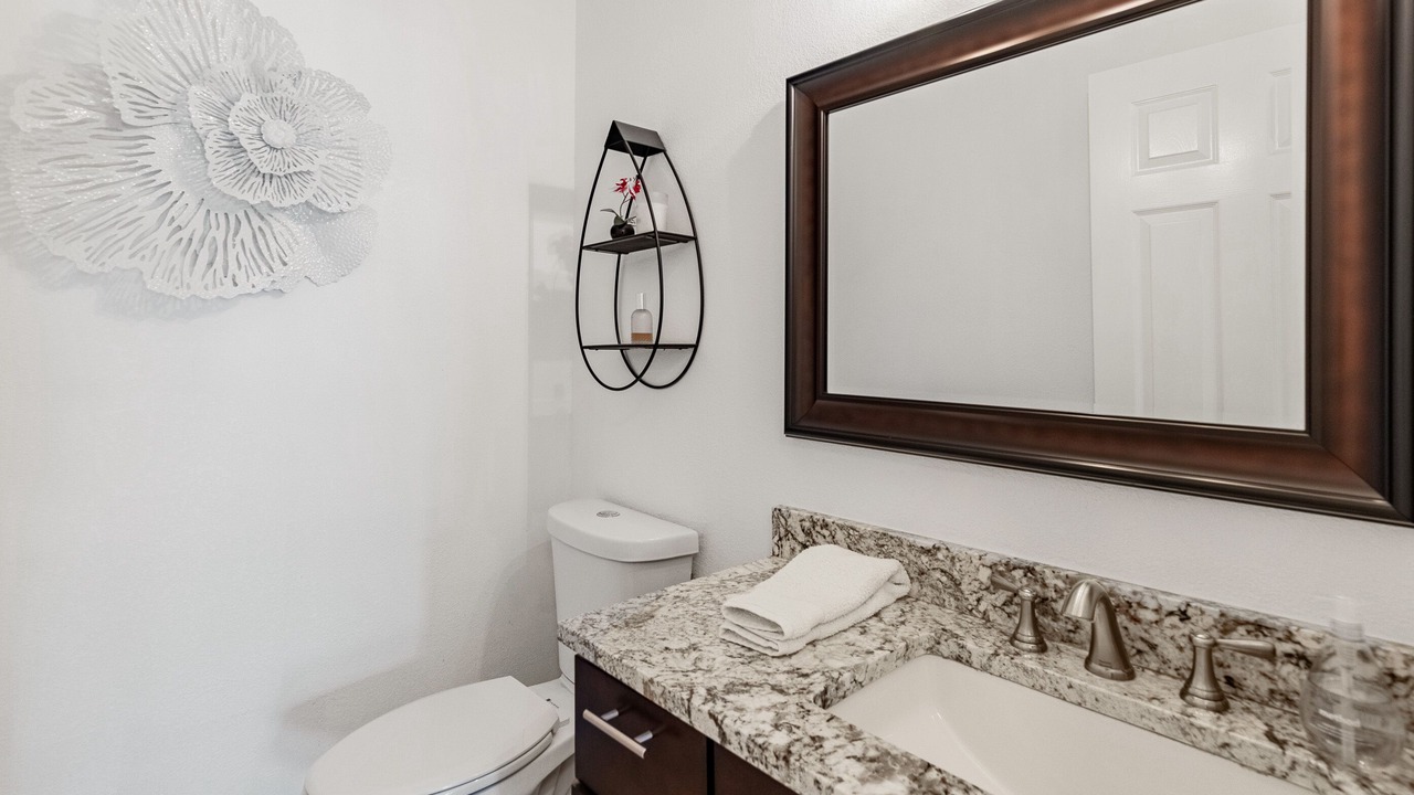 Photo of Bathroom in Biltmore Courts