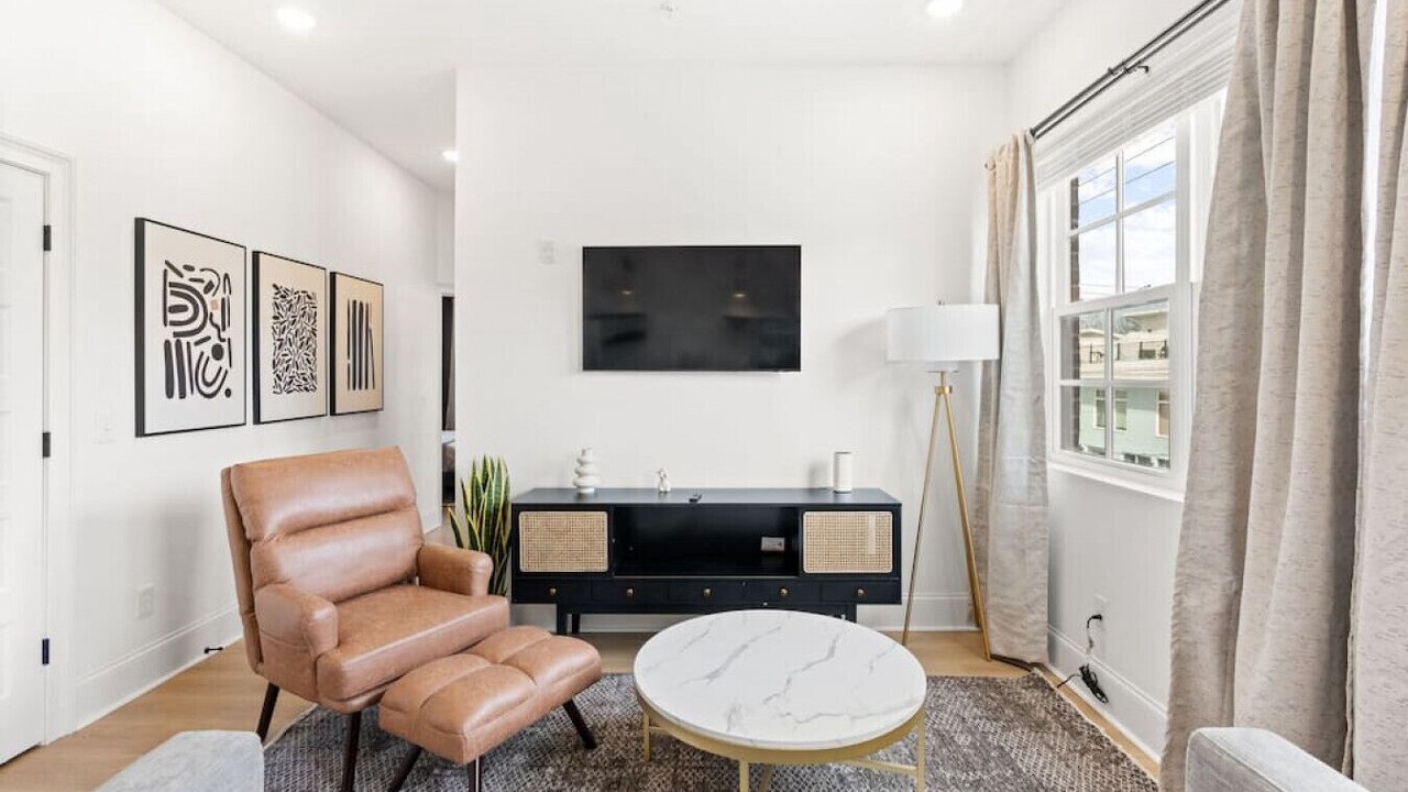 Photo of Bedroom in Cleveland Park