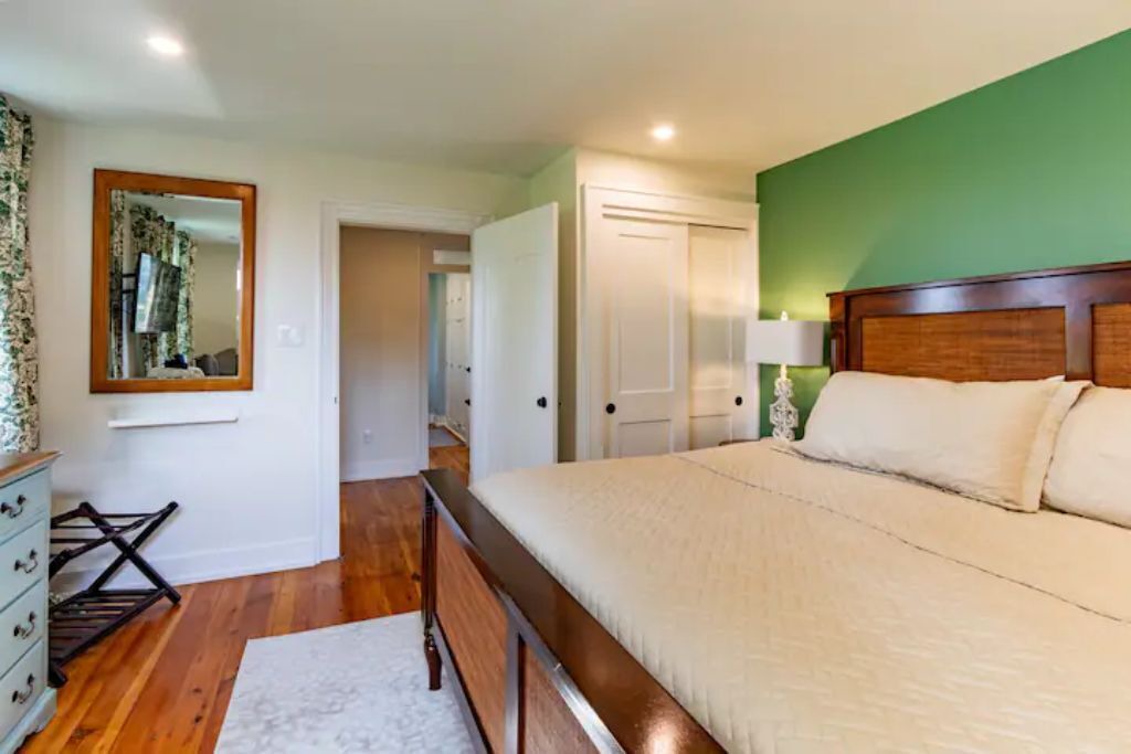Photo of Bedroom in Zion