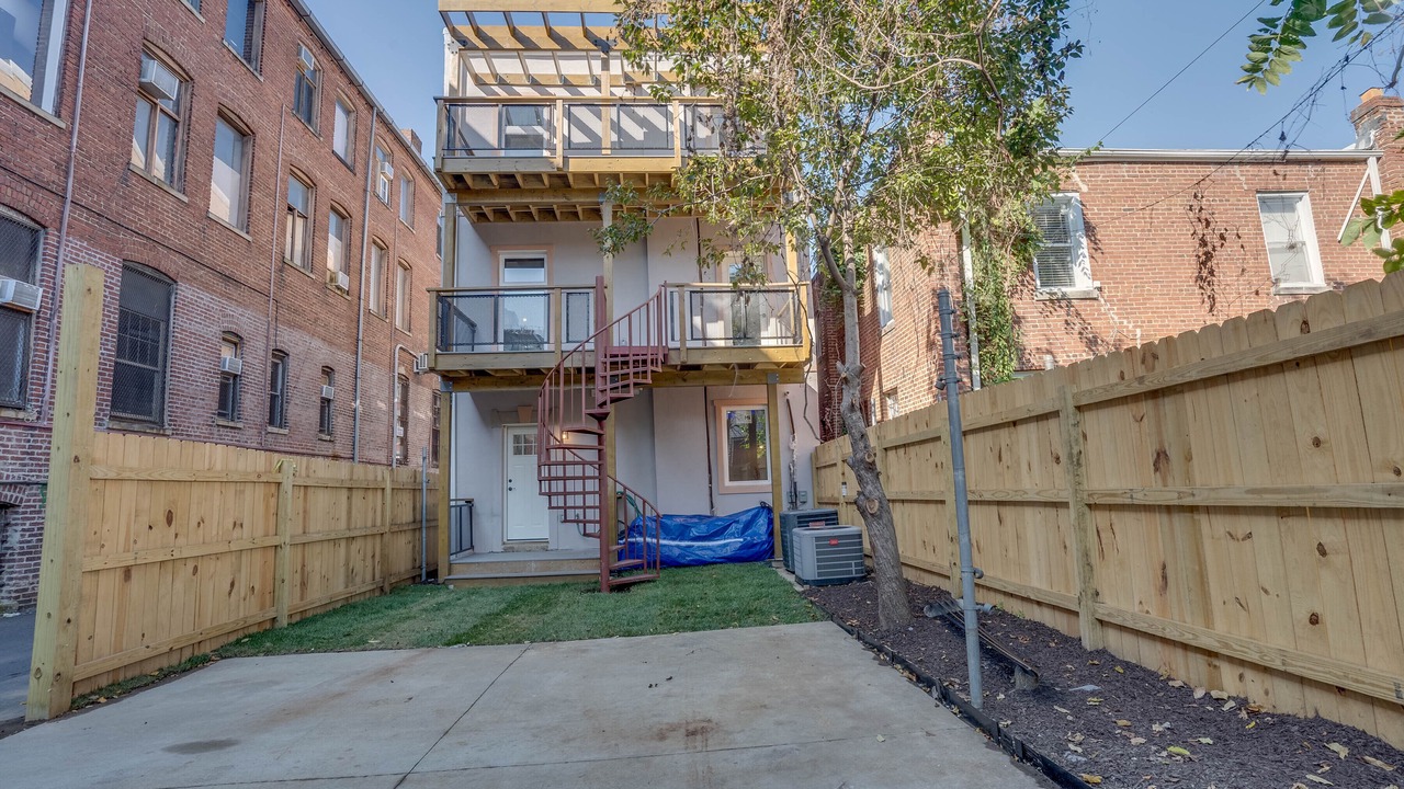 Photo of Outdoor in Truxton Circle
