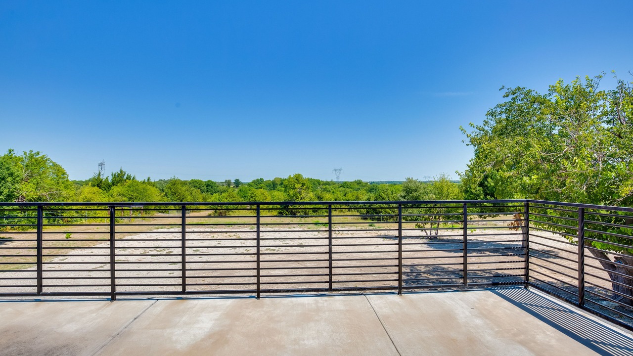 Photo of Patio Balcony in Weston