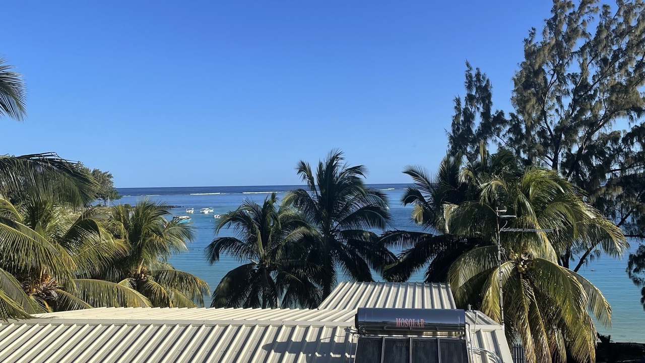 Photo of Others in Blue Bay