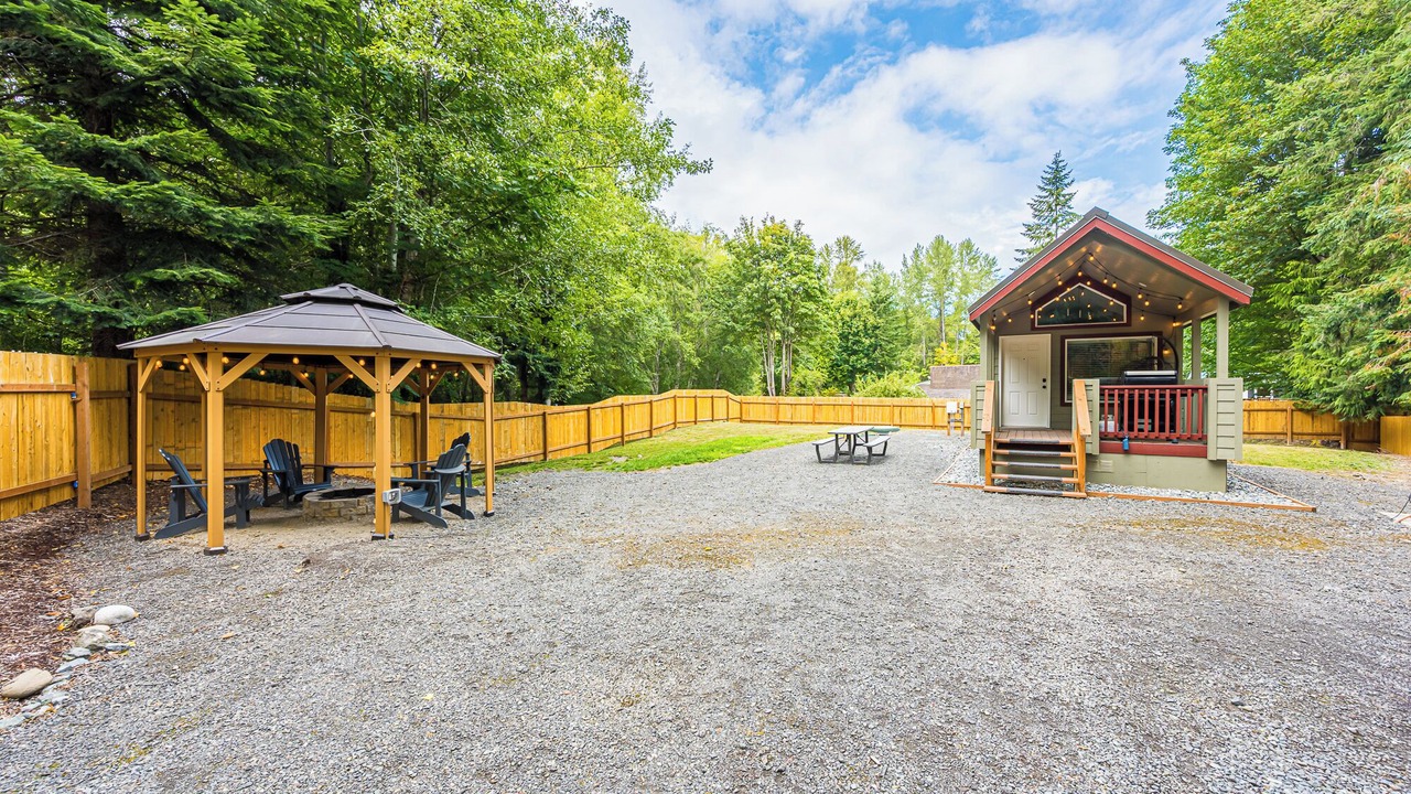 Photo of Patio Balcony in Port Angeles East