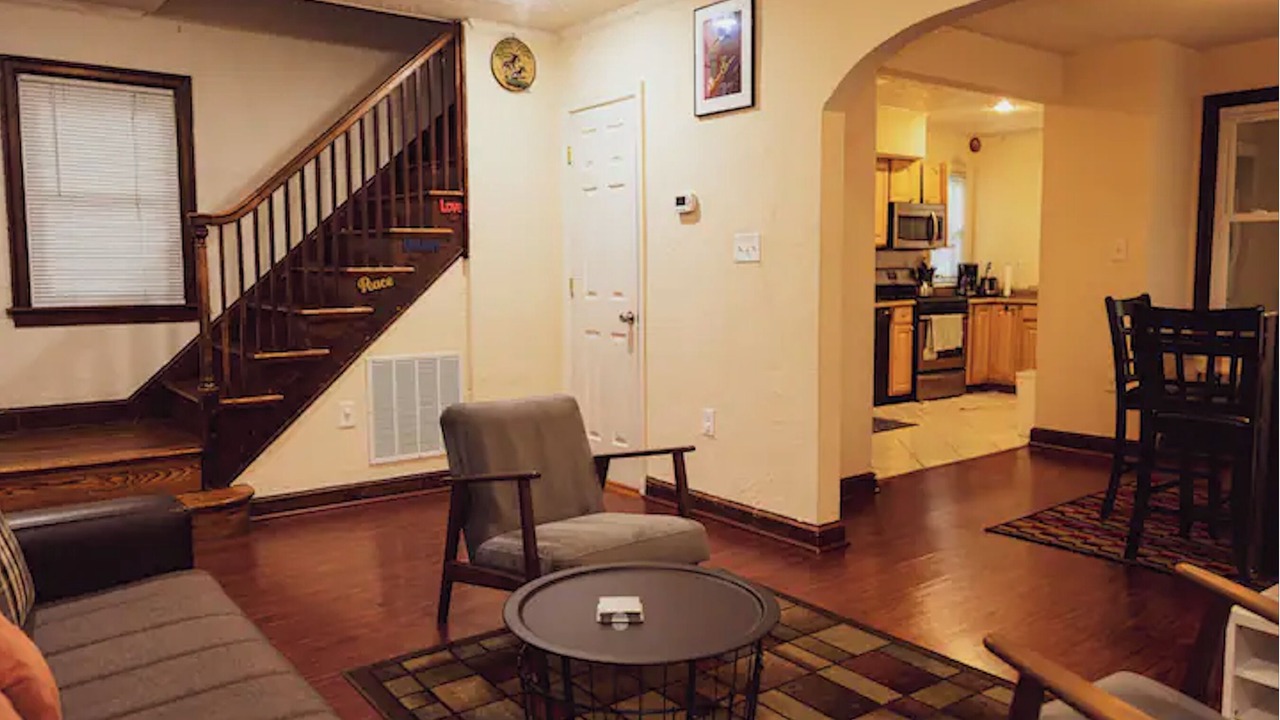 Photo of Livingroom in Silver Spring