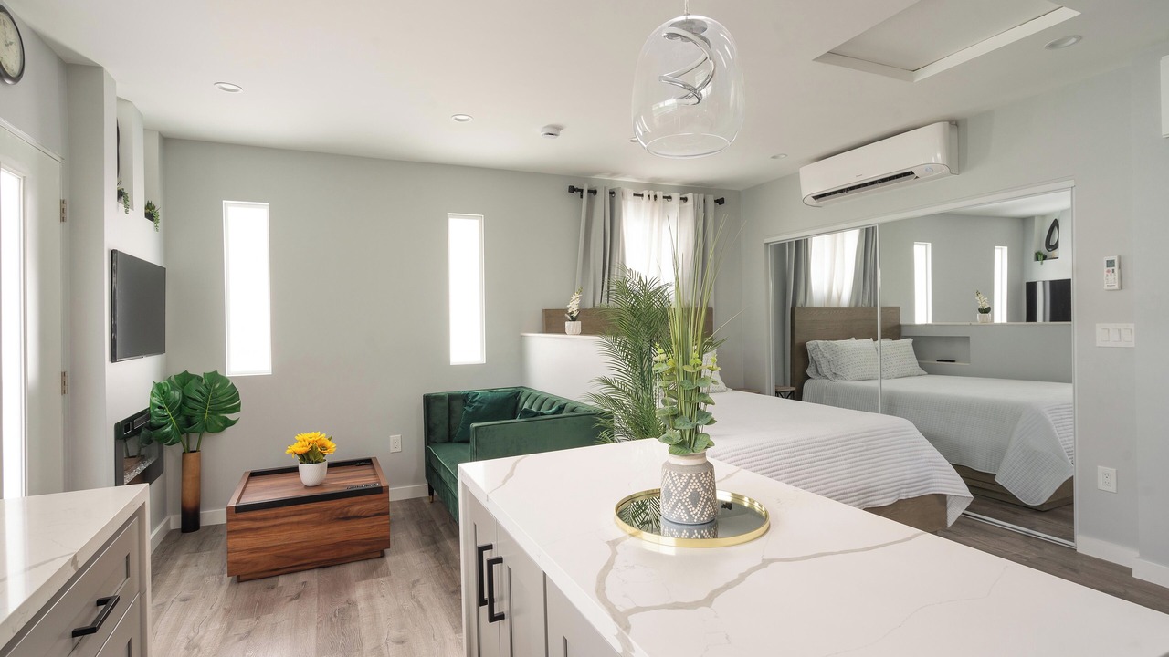 Photo of Bedroom in Del Aire