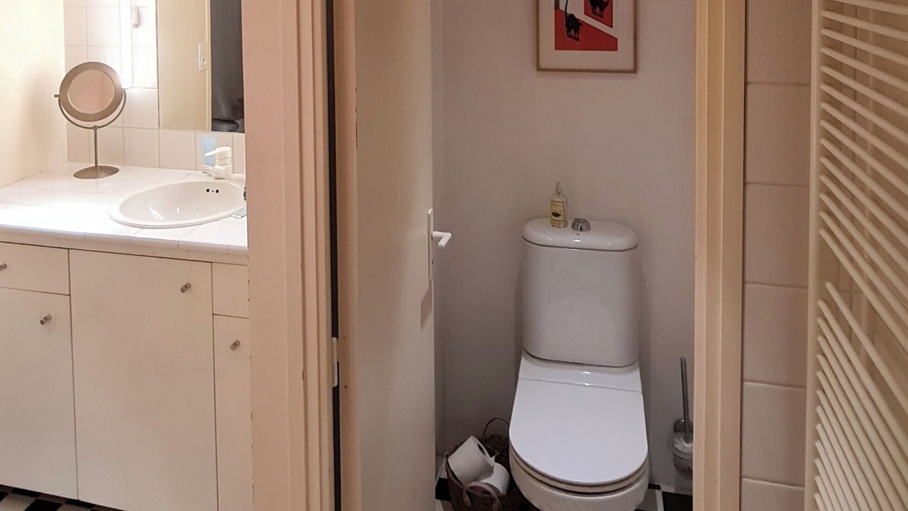 Photo of Bathroom in Locoal-Mendon