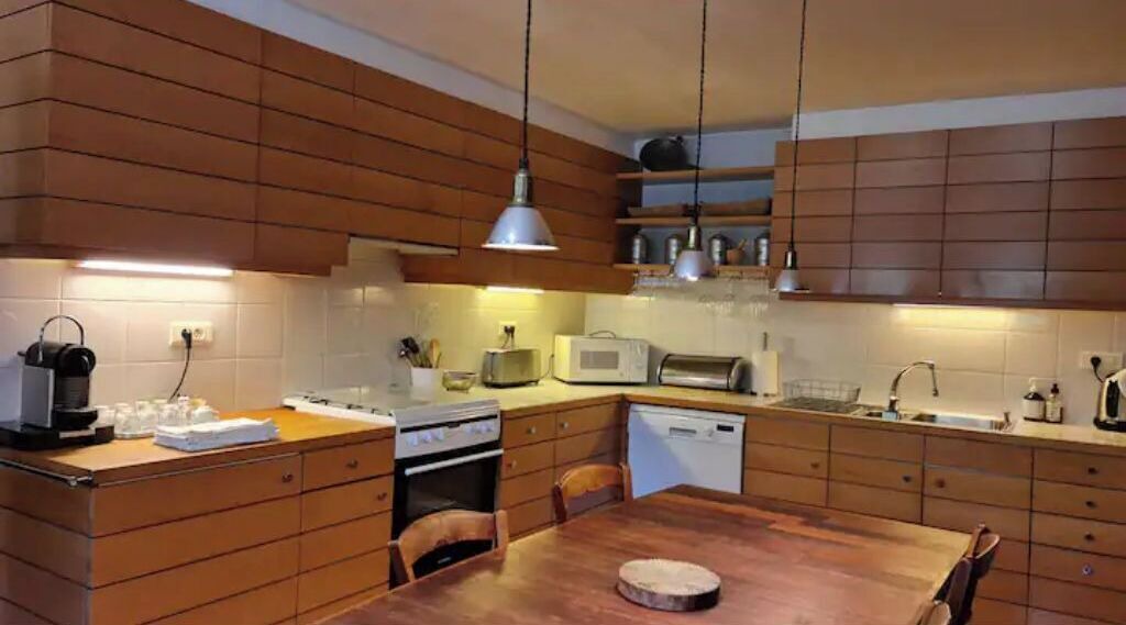 Photo of Kitchen in Locoal-Mendon