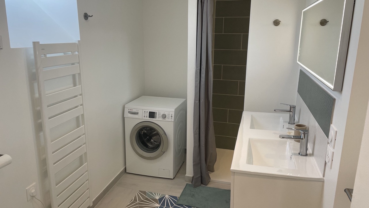 Photo of Bathroom in Bieville-Beuville