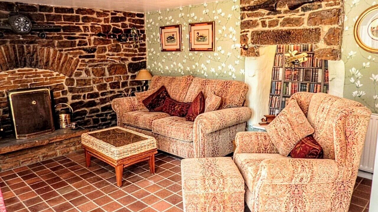 Photo of Livingroom in Wearhead