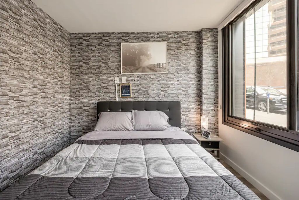 Photo of Bedroom in Downtown